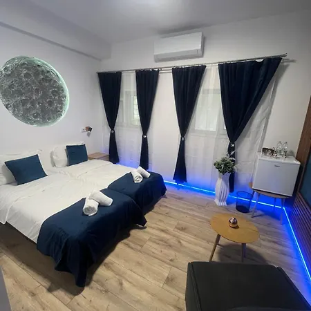 Boxroom3 Pensionat 3*